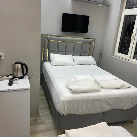Lastbest Appart hôtel *